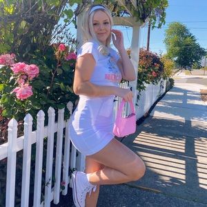 Meet your Posher, Caroline